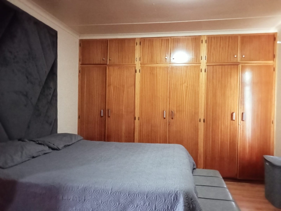 3 Bedroom Property for Sale in Riebeeckstad Free State
